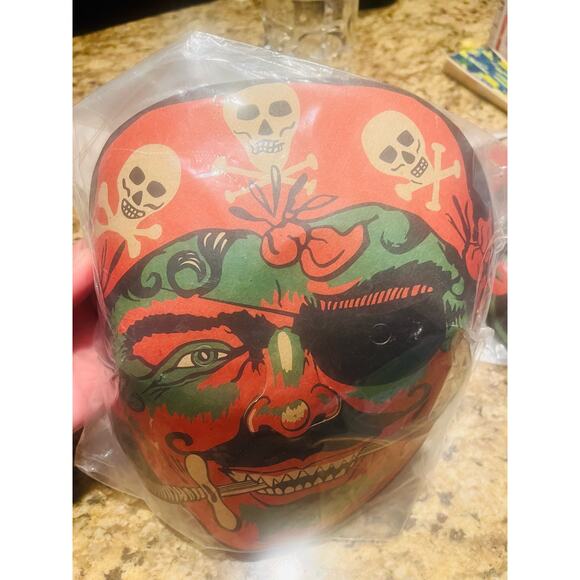 Vintage Pirate Mask 2002 with sword in mouth total of 3 . - Picture 5 of 6